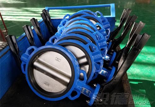 中線蝶閥的結(jié)構(gòu)特點(diǎn)和使用說(shuō)明